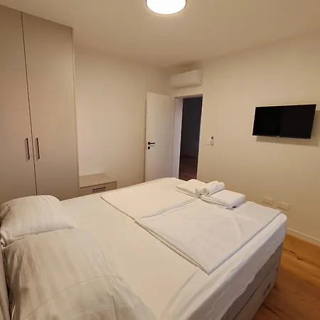 Apartament Safir